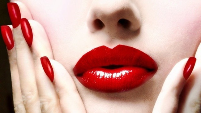 Kundenspezifische Lippenkosmetische Produkte 24 Stunden flüssige der Lipgloss-rote Farbe8ml Volumen-